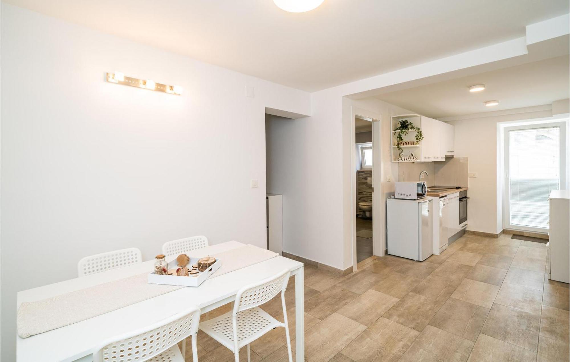 Nice Apartment In Dubrovnik With Kitchen Buitenkant foto