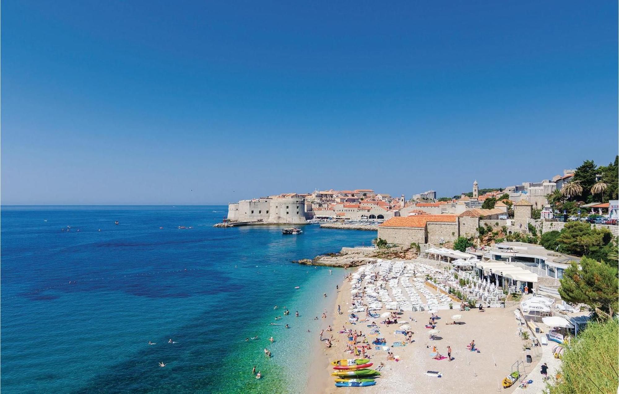 Nice Apartment In Dubrovnik With Kitchen Buitenkant foto